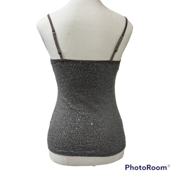 EXPRESS Gray Silver Sequins Spaghetti Strap Metallic Cami Tank Top Glitters SzXS - Picture 2 of 11